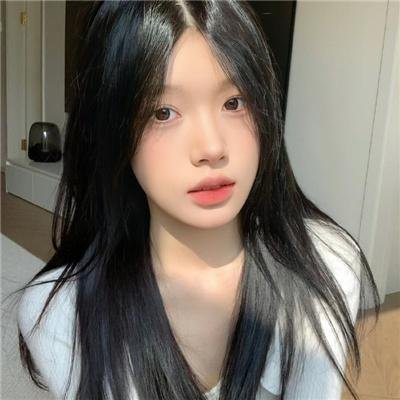 背鸭子的男孩